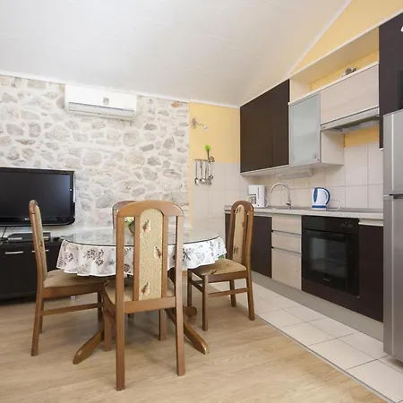 בית נופש House Miso רוגוזניצה